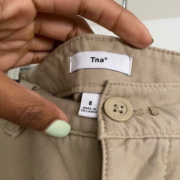 Aritzia TNA Supply Cargo Pants - Picture 2 of 8